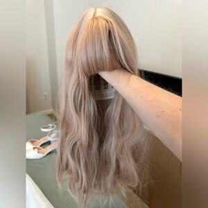 Blonde Long Wavy Hair Wig with Bangs